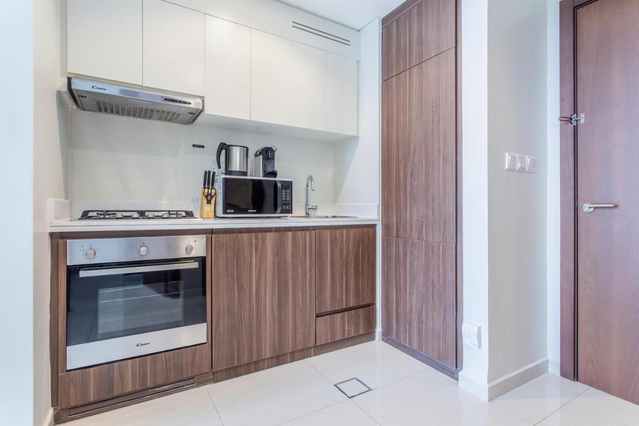 Reva Residences - One Bedroom Apartment By The S Holiday Homes Dubai Eksteriør billede