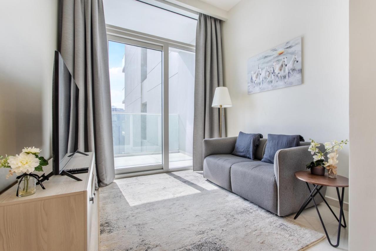 Reva Residences - One Bedroom Apartment By The S Holiday Homes Dubai Eksteriør billede